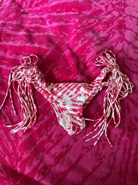 Mikoh Hot Pink and White Tie-Dye Bikini Top with macrame fringe tie sides.